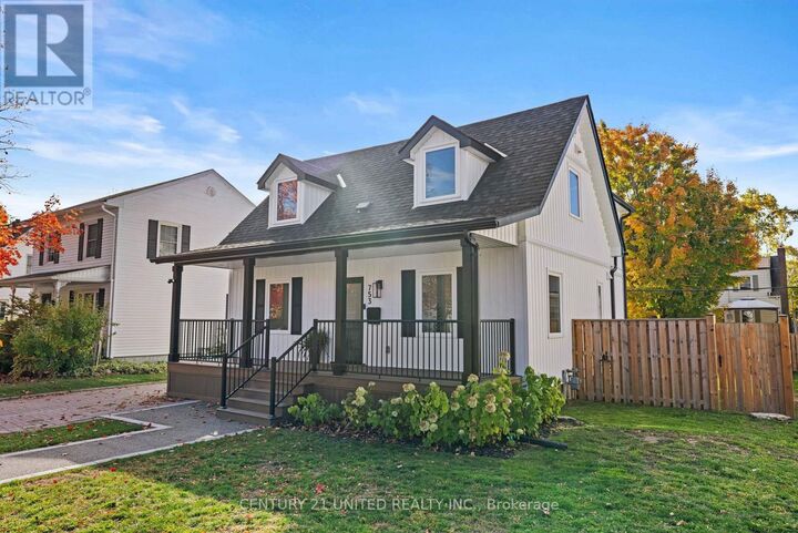 Property Photo: 753 Chesterfield Avenue ON K9H 4Y1