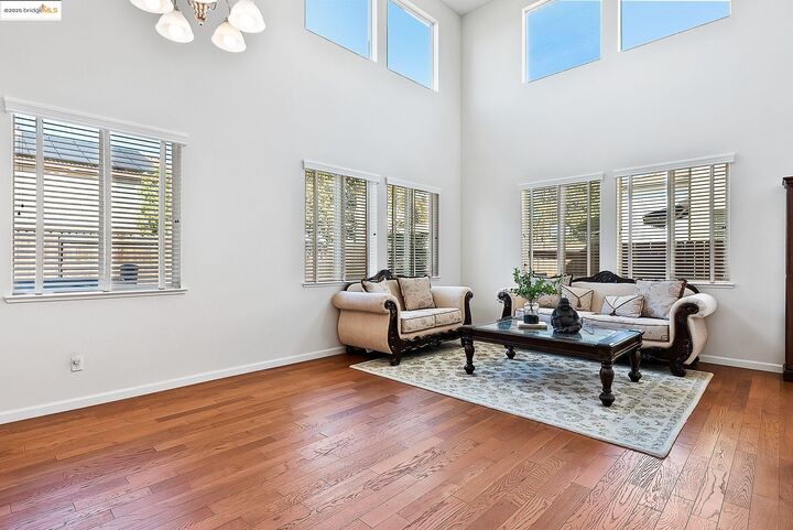Property Photo: 115 Tennyson Ct CA 94505