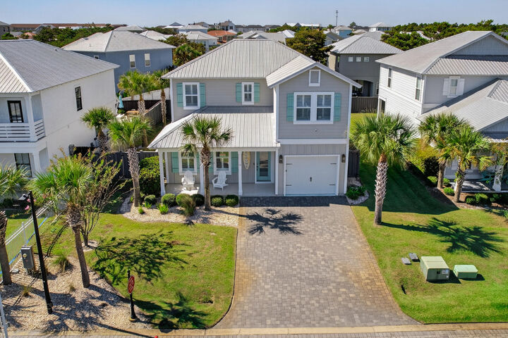 Property Photo: 19 Charlotte Avenue FL 32550