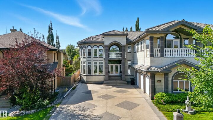 Property Photo:  872 Hollands Landing NW  AB T6R 3T1