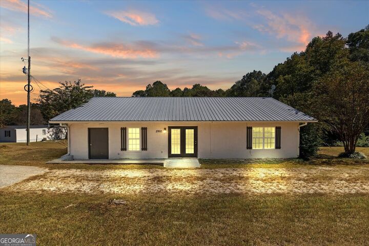 Property Photo:  2993 Cashtown Road  GA 30110 