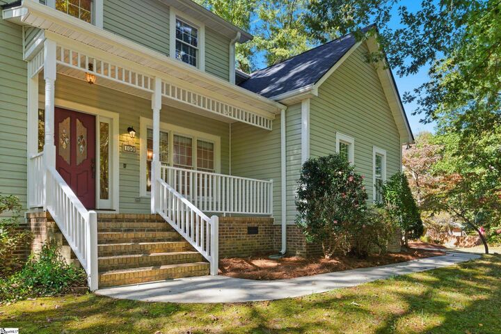 Property Photo: 100 Bonwood Avenue SC 29681