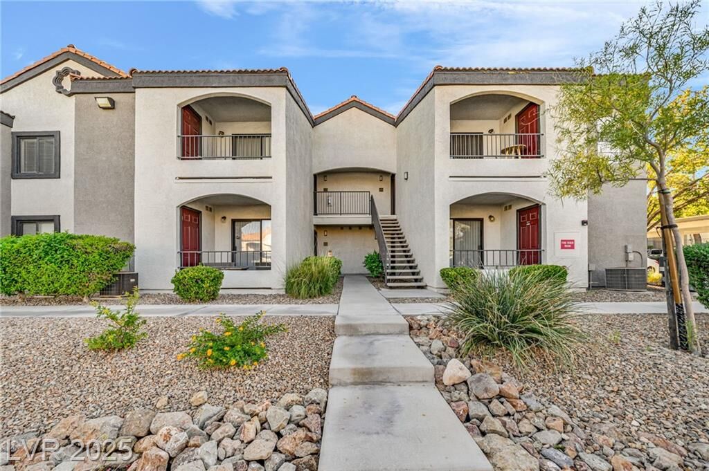 Property Photo: 950 Seven Hills Drive 227 NV 89052