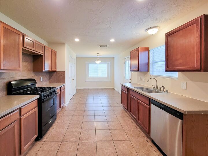 Property Photo: 21522 Stonecross Terrace Lane TX 77449