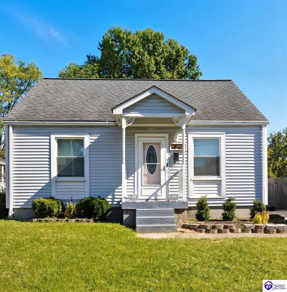 Property Photo:  4925 S 5th Street  KY 40214