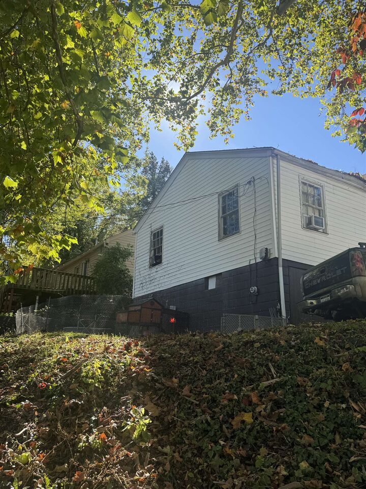 Property Photo: 370 S Walnut Street WV 25705