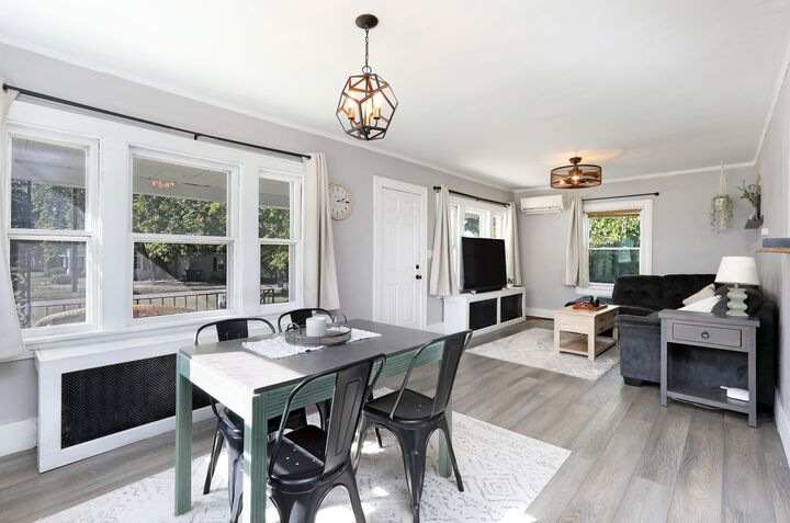 Property Photo:  4001 42nd Street  IA 50310 