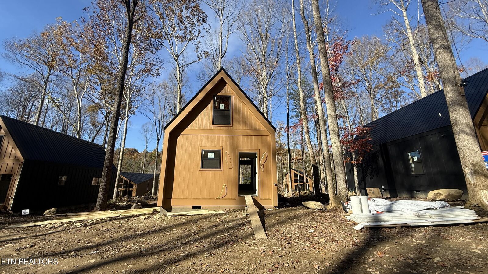 Property Photo: 228 Braydens Way TN 37738