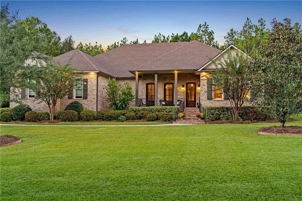 Property Photo: 585 Falling Water Boulevard AL 36532