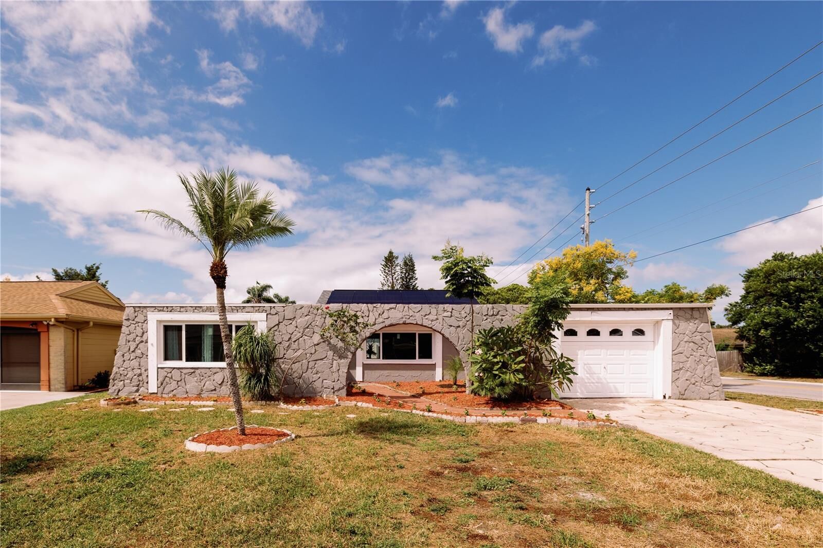 Property Photo:  3449 Springfield Drive  FL 34691 