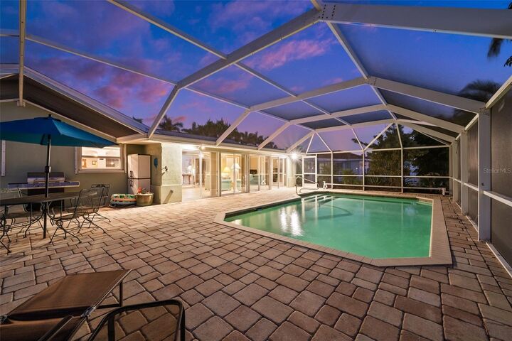 Property Photo:  4910 Sorrento Court  FL 33904 