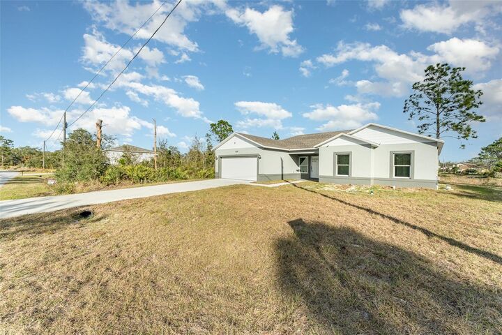 Property Photo: 1639 Pickerel Court FL 34759