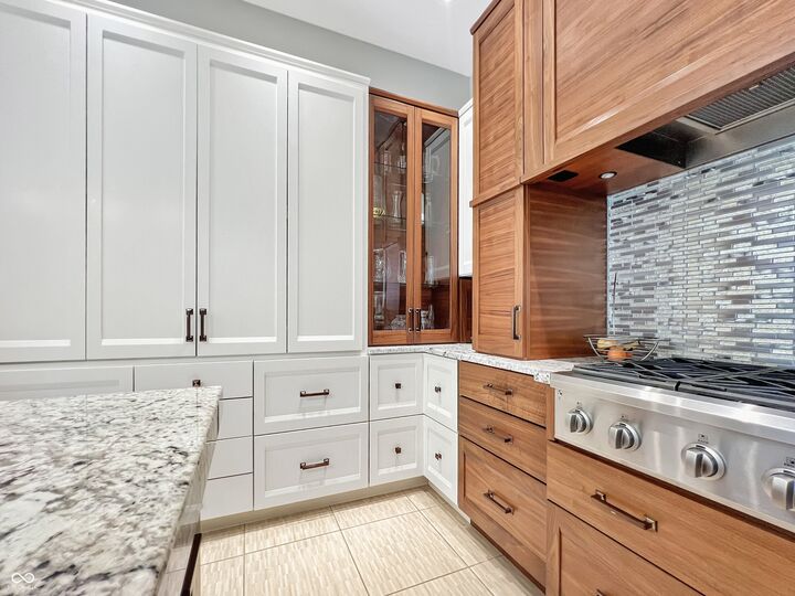 Property Photo: 1040 Champion Court IN 47201