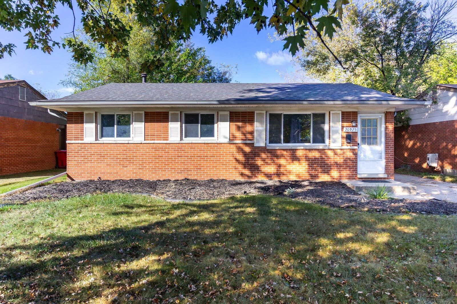 Property Photo: 20975 Catalano Street MI 48035