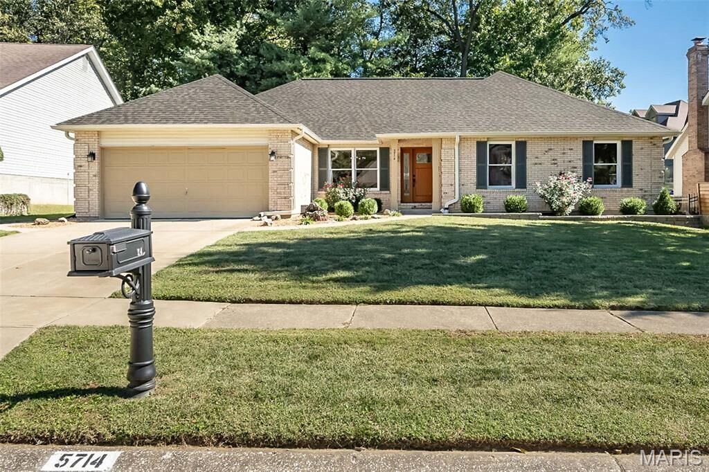 Property Photo: 5714 Shining Day Place MO 63128