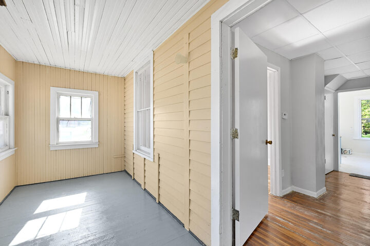 Property Photo: 305 N Lake Ave WI 53181
