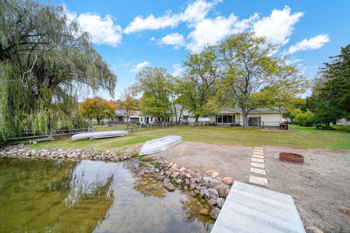 Property Photo: 3870 Rus Dic Drive MI 49274