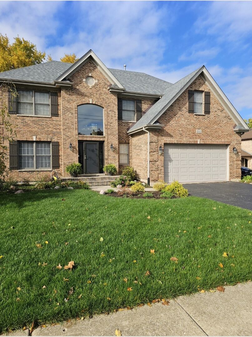 Property Photo: 2521 Benton Street IL 60067