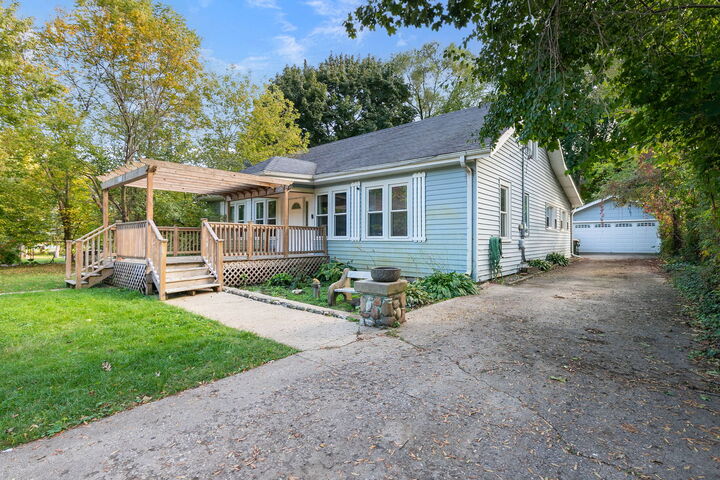 Property Photo: 26681 W Wooster Lake Drive IL 60041