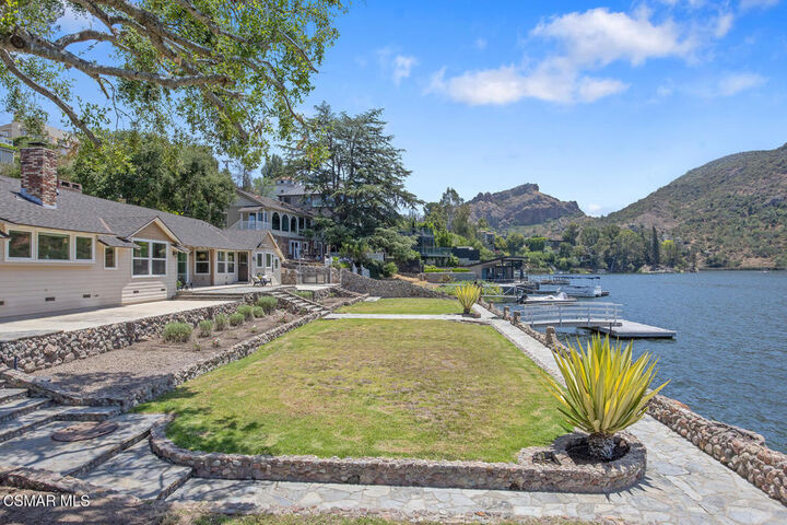 Property Photo: 800 Lake Sherwood Drive CA 91361