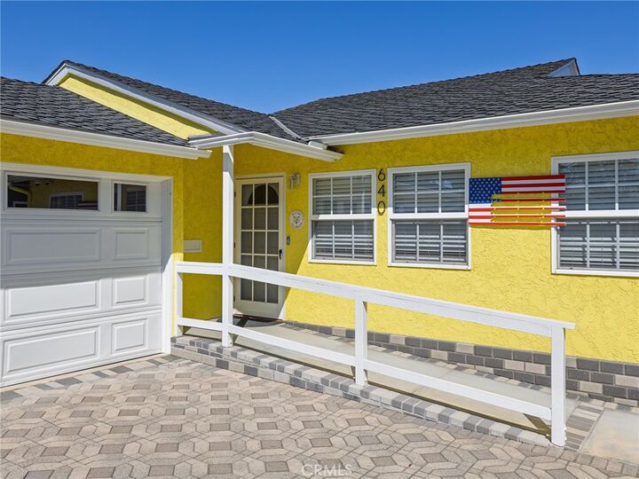 Property Photo: 640 California Street CA 90245