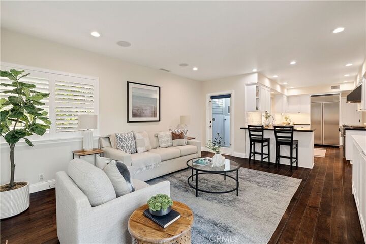 Property Photo: 557 21st Street CA 90266