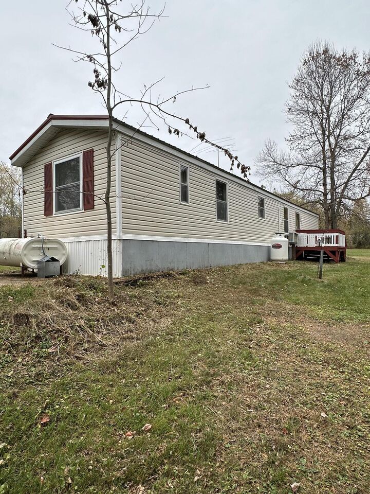 Property Photo:  279 Wolfboro Road  ME 04488