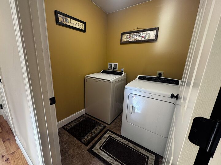 Property Photo: 16 Rhode Island Avenue ME 04002