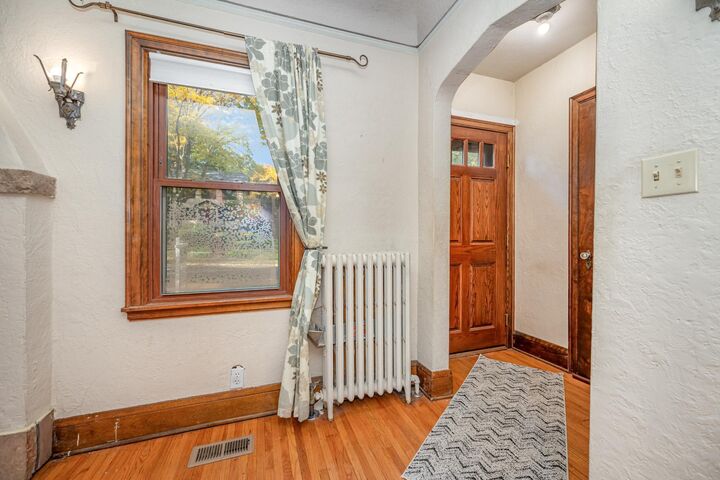 Property Photo:  5421 Pillsbury Avenue S  MN 55419