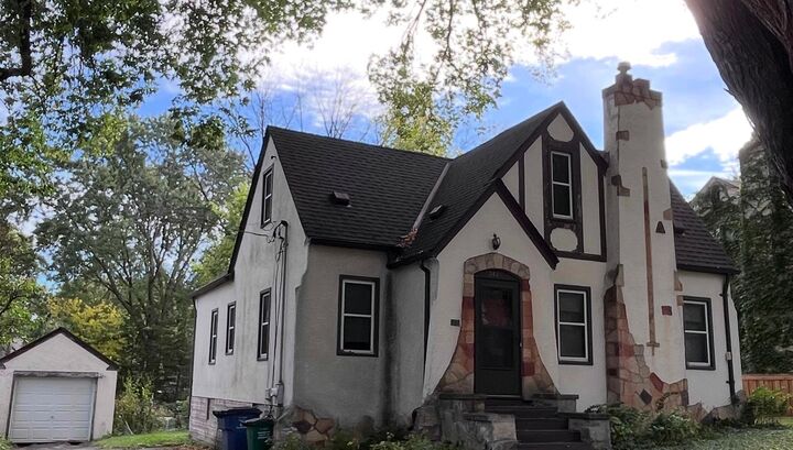 Property Photo: 5421 Pillsbury Avenue S MN 55419