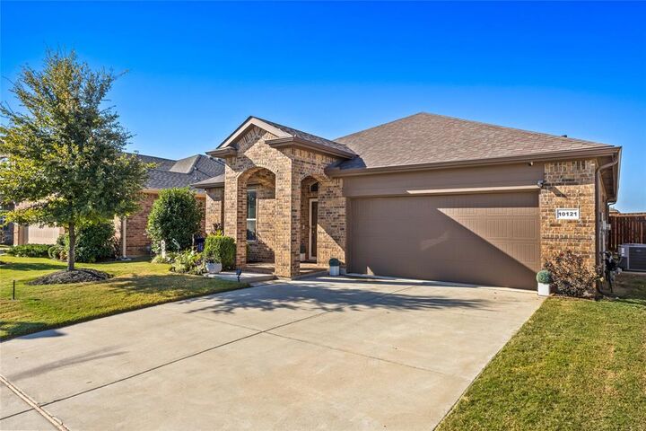 Property Photo: 10121 Burtrum Drive TX 76177