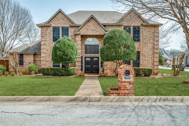 4601 Edge Creek Lane  Arlington TX 76017 photo