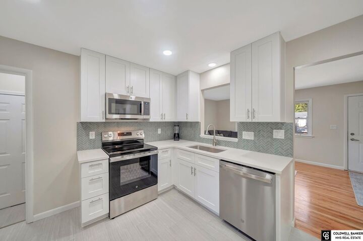 Property Photo:  6721 Bethany Park Drive  NE 68505 