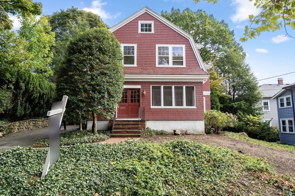 Property Photo: 25 Barnard Ave MA 02472