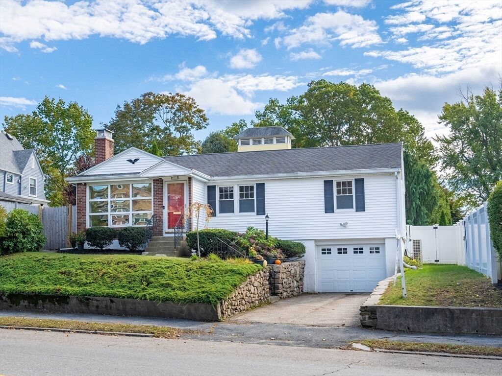 Property Photo: 980 Pleasant Street MA 01602