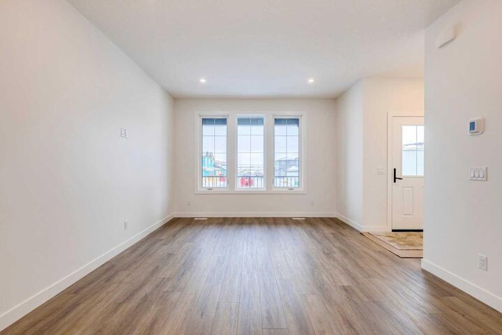 Property Photo: 5005 Harmony Circle AB T3Z 0K5