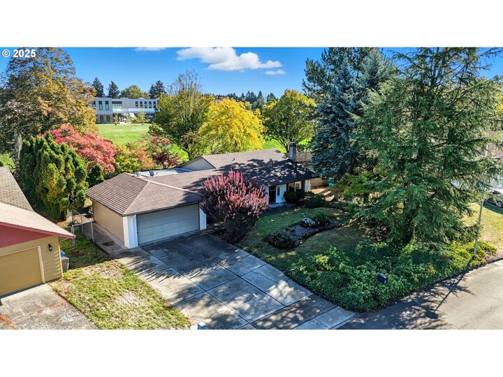 Property Photo: 1317 SE 132nd Ave WA 98683