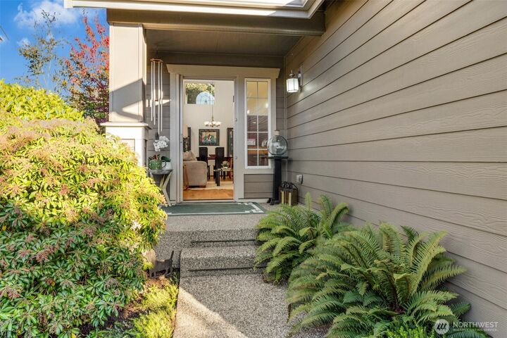 Property Photo: 16012 2nd Place NE WA 98019