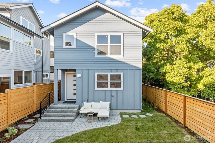 7352  22nd Avenue NW  Seattle WA 98117 photo