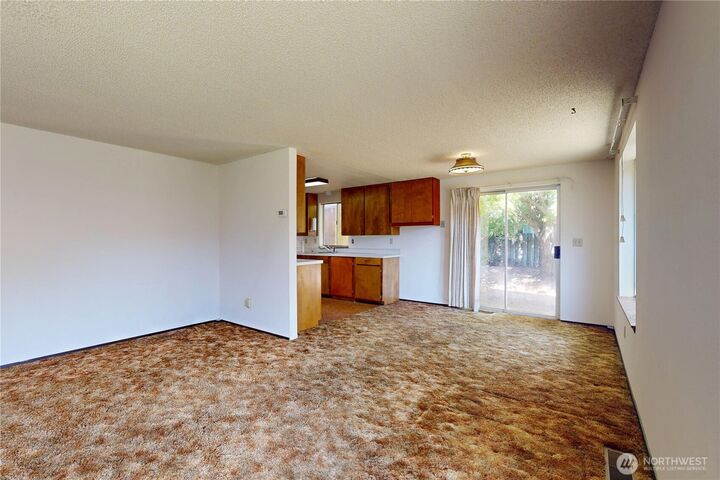 Property Photo: 662 SW 1st. Street WA 99324