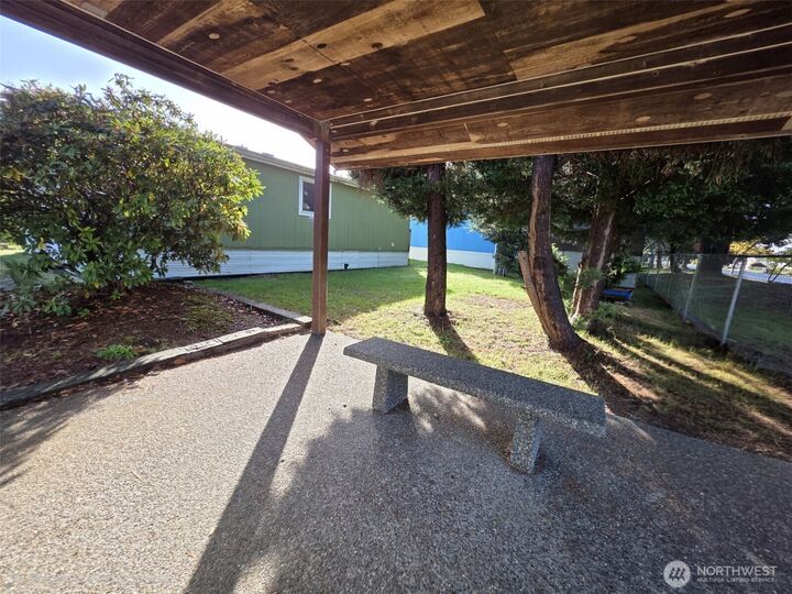 Property Photo: 1900 Broadway Avenue 1 WA 98550
