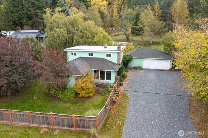 Property Photo: 1445 Mt Baker Highway WA 98226