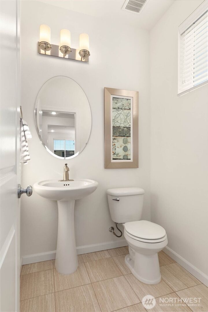 Property Photo: 2535 NE Mulberry Walk WA 98029