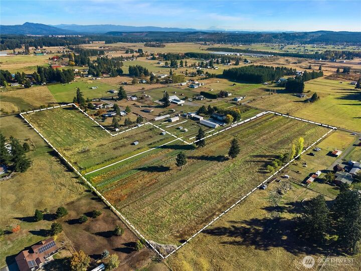Property Photo: 3822 163rd Avenue SW WA 98589