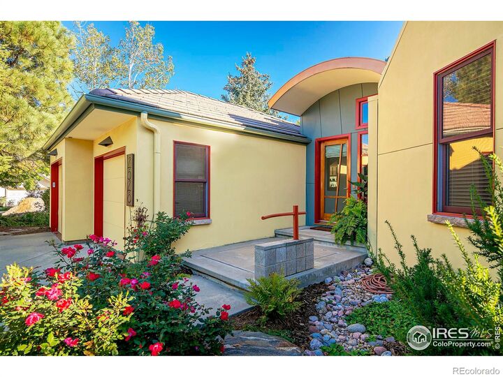 Property Photo:  2528 Pampas Court  CO 80304 