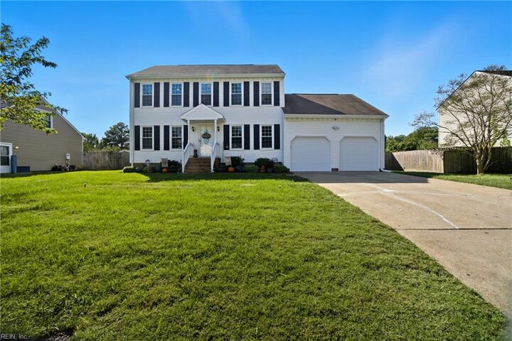Property Photo: 1005 Hollins College Ct VA 23455