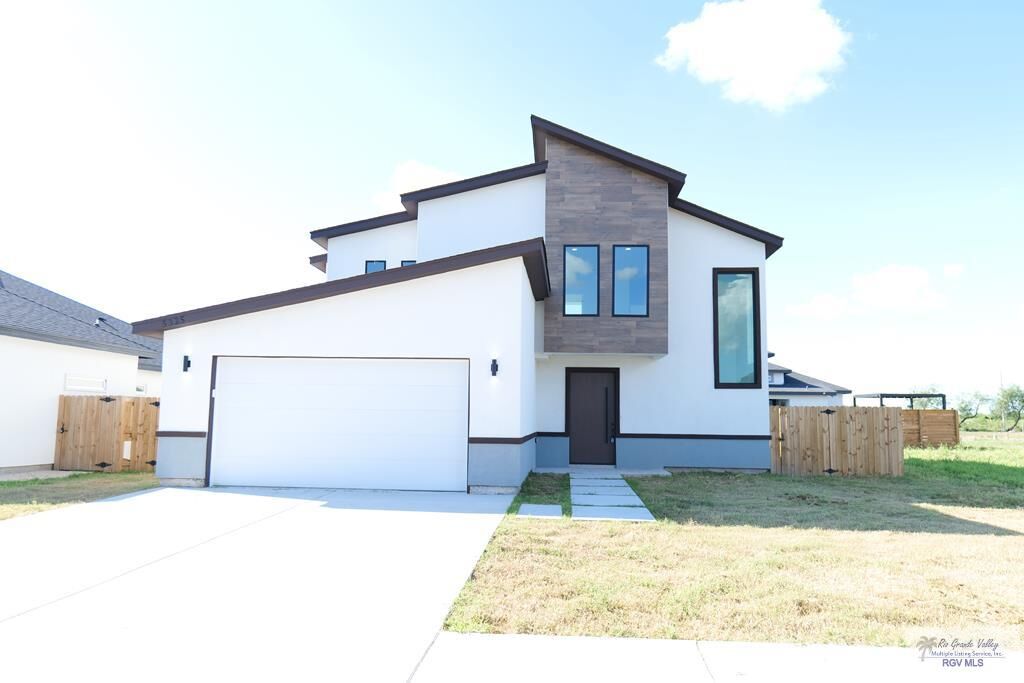 Property Photo: 5325 Oakley St TX 78526