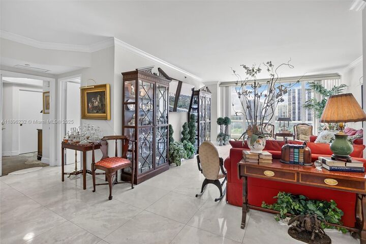 Property Photo:  7000 Island Blvd 903  FL 33160 