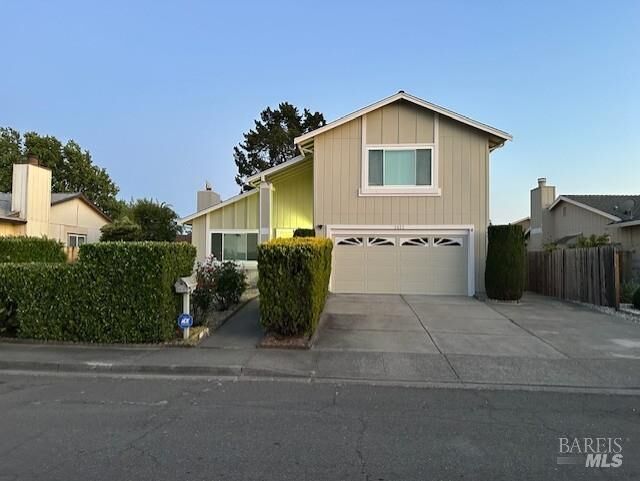 Property Photo:  1411 Klamath Drive  CA 94585 