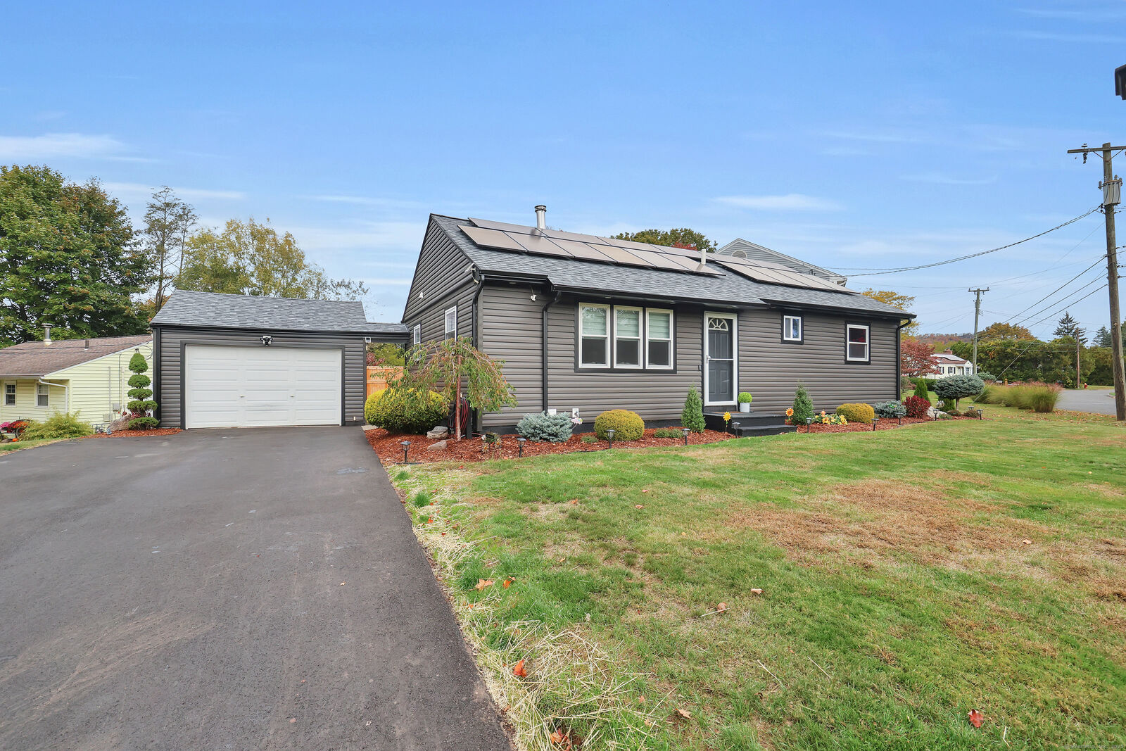 Property Photo: 26 Cedar Hills Road CT 06450